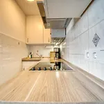 - Haus O, App 0o0712 *